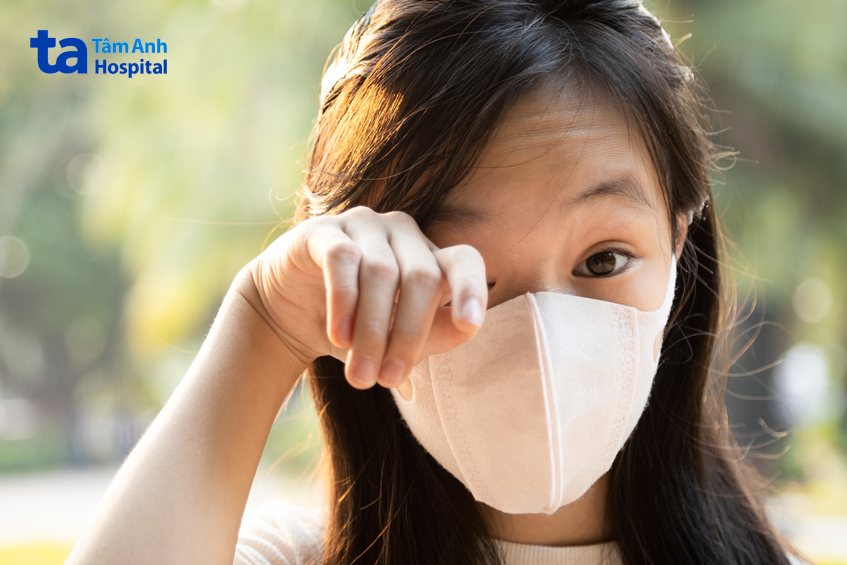 không dụi mắt tránh quặm mi