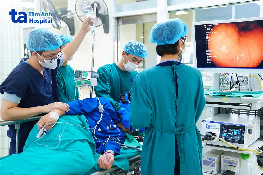 nội soi tiêu hóa cho diễn viên Minh Tiếp