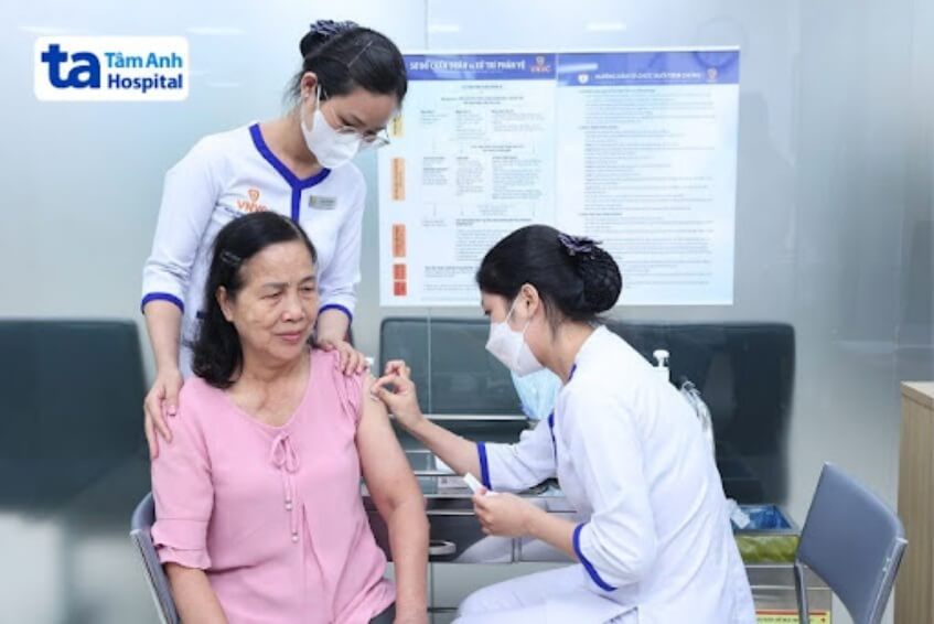 tiêm vắc xin zona thần kinh nhiều ưu điểm