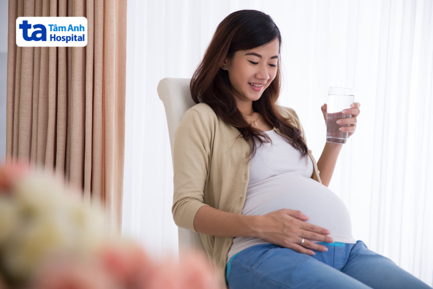 Chế độ ăn 3 tháng cuối để con tăng cân mẹ cần lưu ý gì?