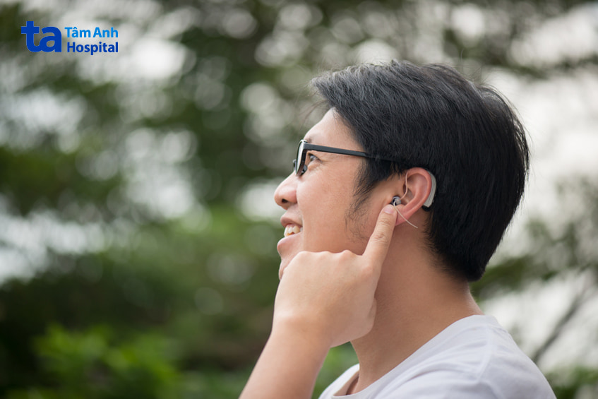 Phương pháp điều trị bệnh câm điếc