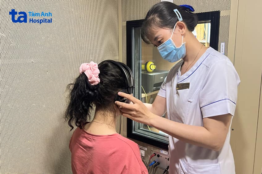Lãng tai có chữa được không?