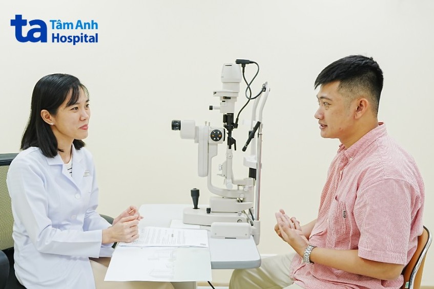 bs tăng ngọc anh tư vấn khách hàng