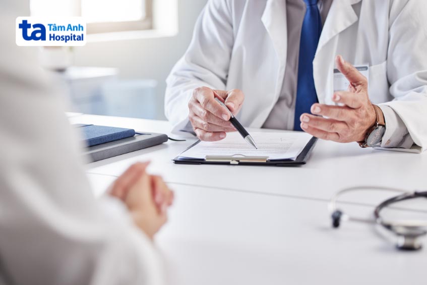 Các bước chọc hút dịch khớp cổ chân