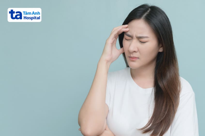 căng thẳng là nguyên nhân gây đau đầu vùng trán