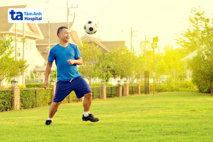 Chăm sóc sau chọc hút dịch khớp gối