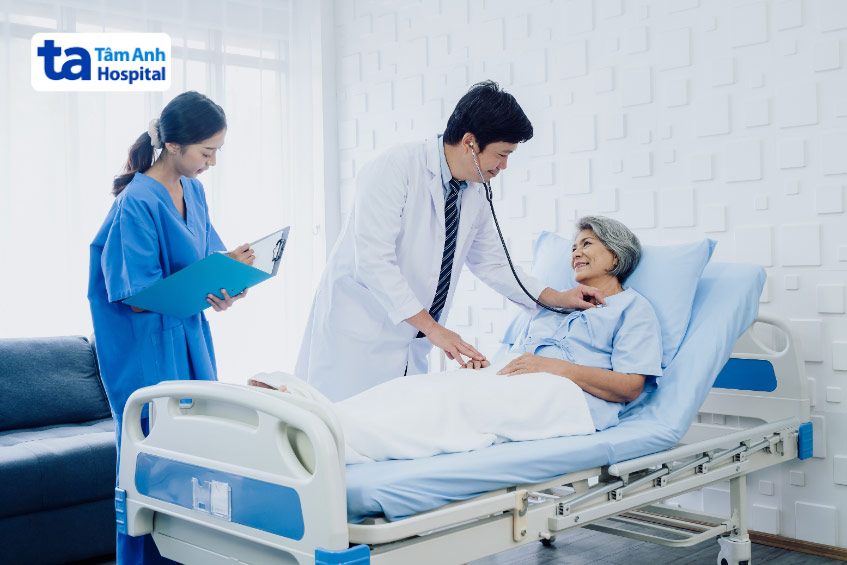 Chống chỉ định dùng thuốc chống kết tập tiểu cầu ở bệnh nhân sắp phẫu thuật