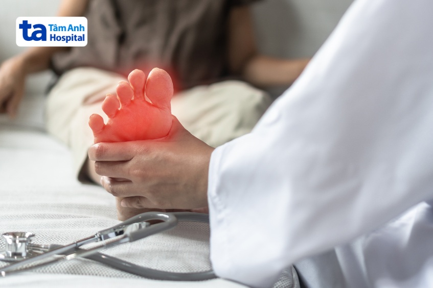 dấu hiệu tê nguy hiểm cần đi khám sớm