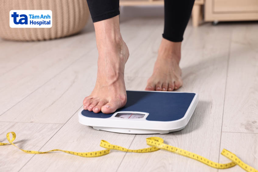 Duy trì cân nặng ngăn ngừa thoái hóa khớp
