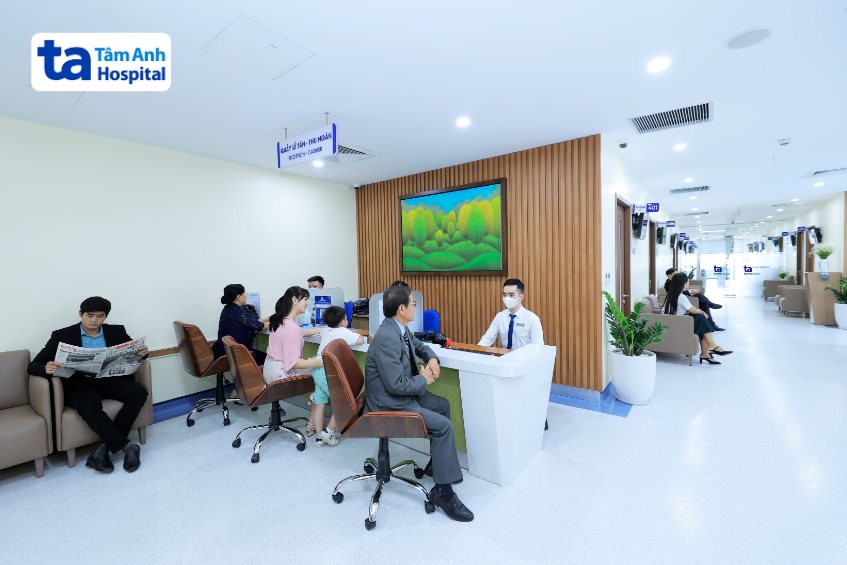 khu khám vip phục vụ từ 6h sáng