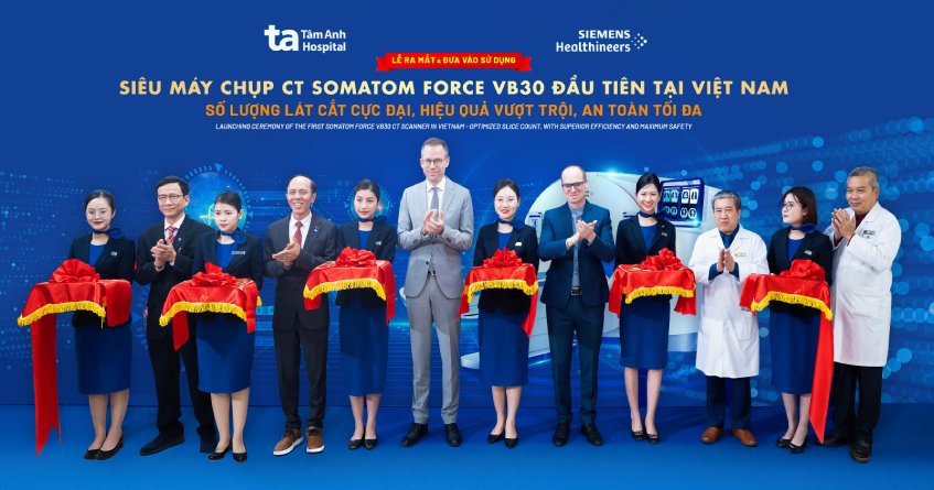 lễ cắt băng máy CT