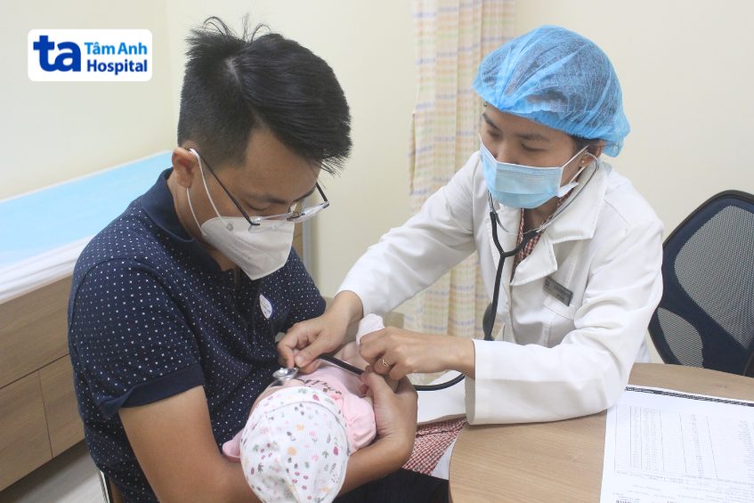 nghi ngờ mắc bệnh cúm mùa cần được bác sĩ kiểm tra