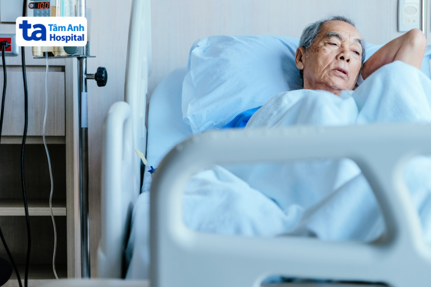 Nhiều bệnh nhân tim mạch phải sống phụ thuộc vào các thiết bị y tế