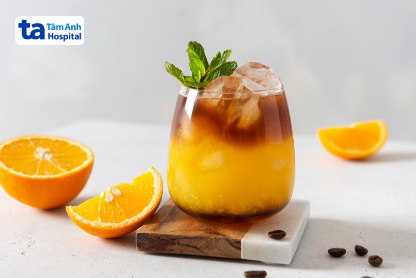 nước ép cam tốt cho bệnh thiếu máu
