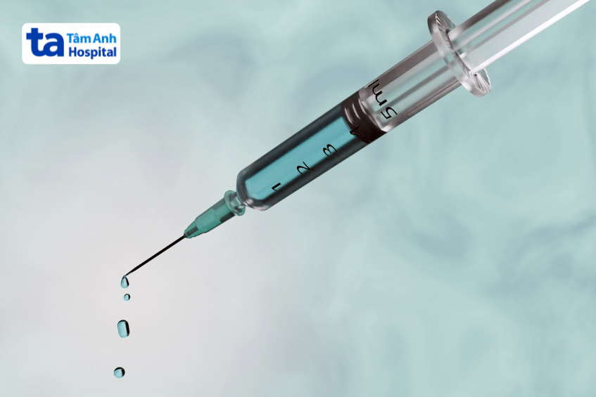 Tiêm Steroid kiểm soát cơn đau nhanh