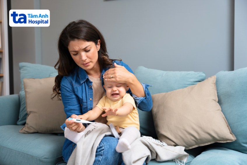 trẻ dưới 5 tuổi là đối tượng nguy cơ cao của bệnh cúm mùa