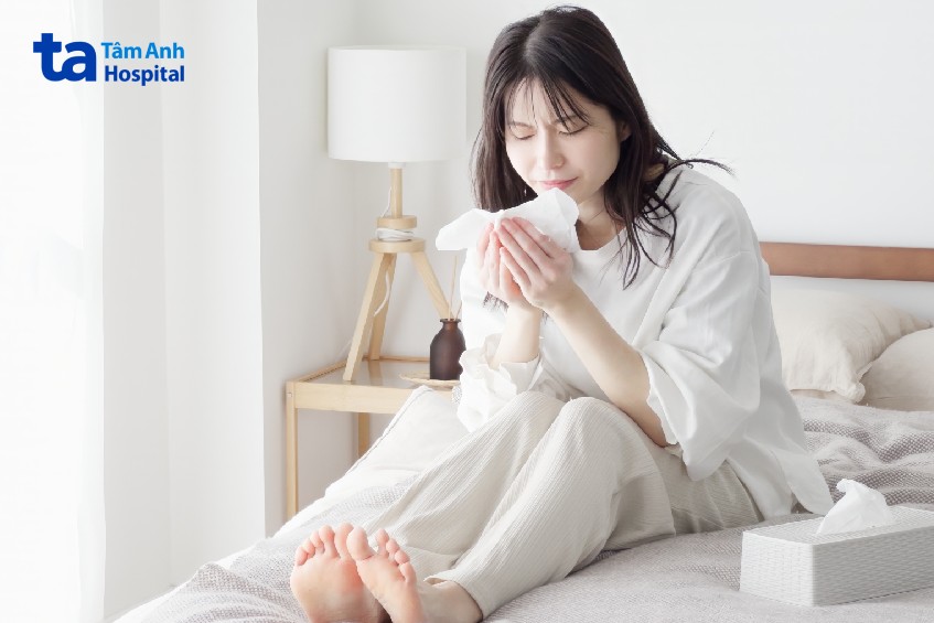 triệu chứng viêm mũi teo
