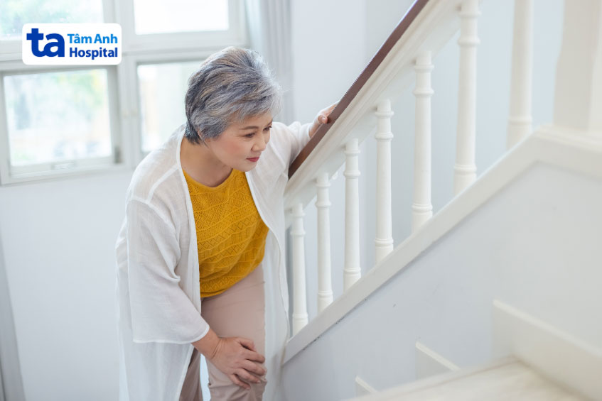 Viêm khớp gối tiến triển gây đau nhức