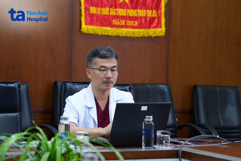 TTND.PGS.TS.BS Lê Hoàng – Người tiên phong trong điều trị vô sinh – hiếm muộn