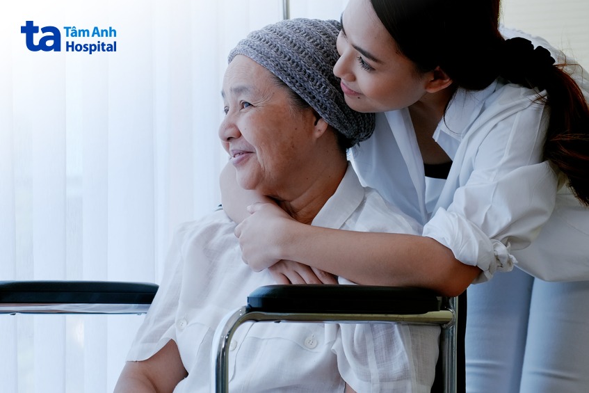 bệnh nhân ung thư trực tràng di căn phổi