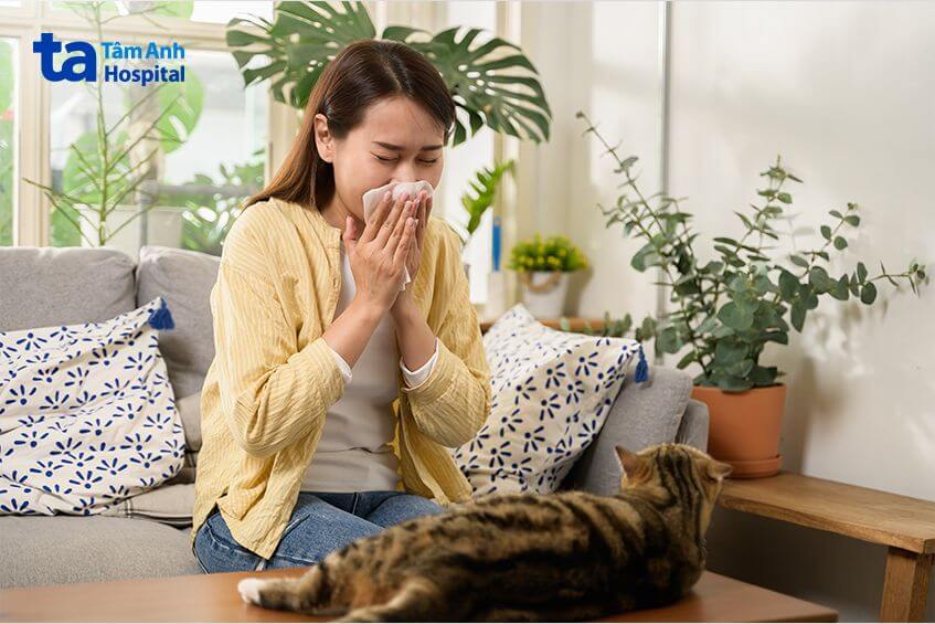 bị viêm mũi dị ứng có nguy hiểm không