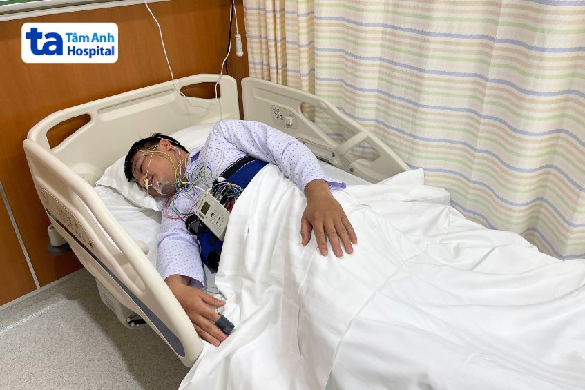chẩn đoán suy hô hấp lúc ngủ bằng cách đo đa ký giấc ngủ