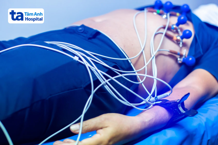 Đo điện tâm đồ giúp ghi lại hoạt động điện học của tim