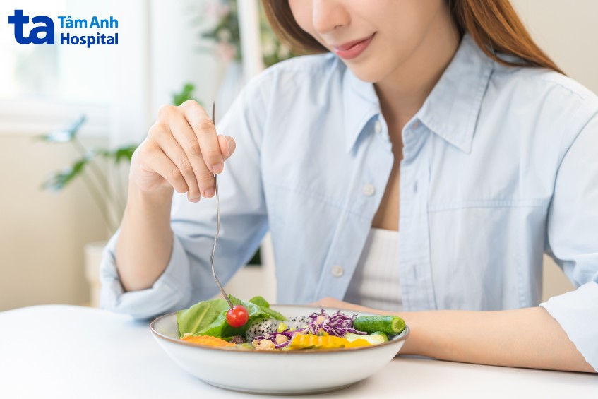 duy trì chế độ ăn cân đối