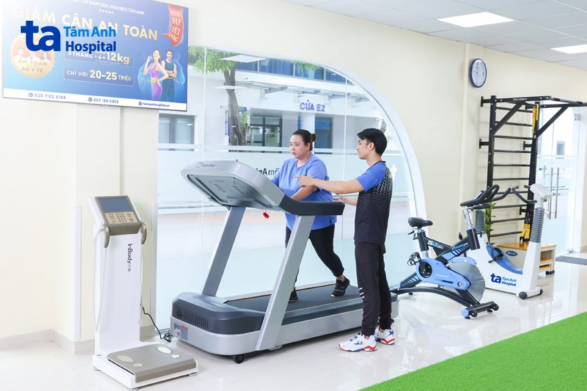 giảm mỡ bằng vận động cần có chuyên gia