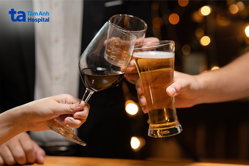 hạn chế bia rượu khi giảm mỡ