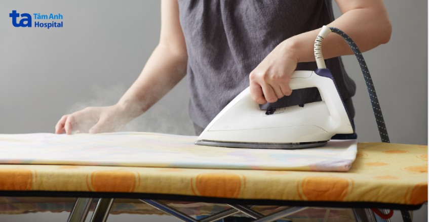 hấp ủi quần áo
