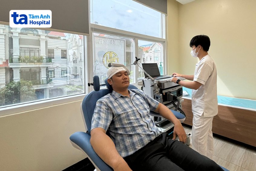 kích thích từ trường xuyên sọ cai thuốc lá