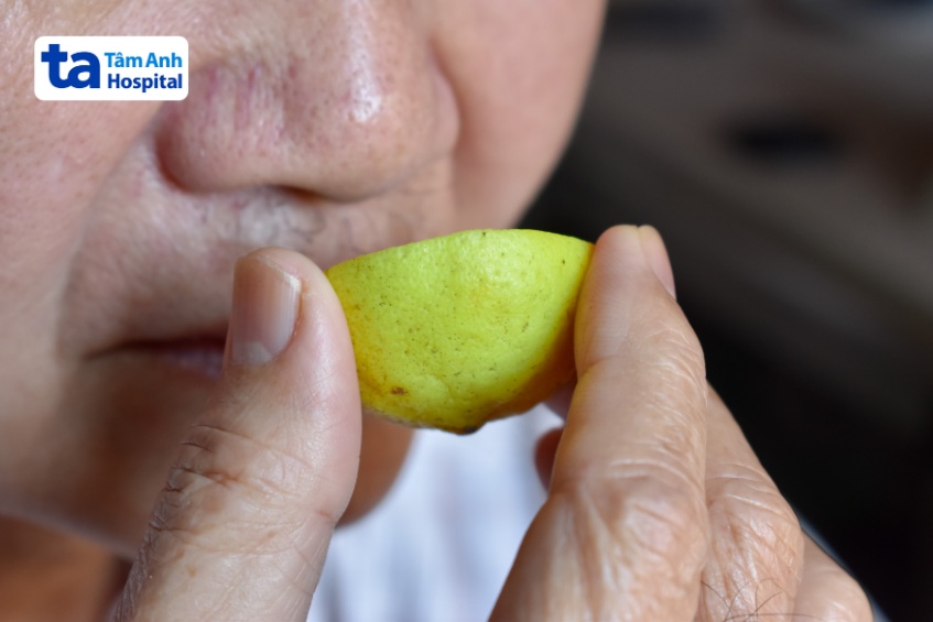 mất khứu giác do dây thần kinh số 1 bị tổn thương