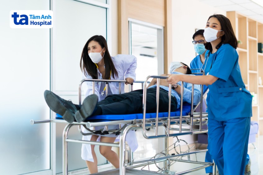 người bệnh đột quỵ cần cấp cứu kịp thời