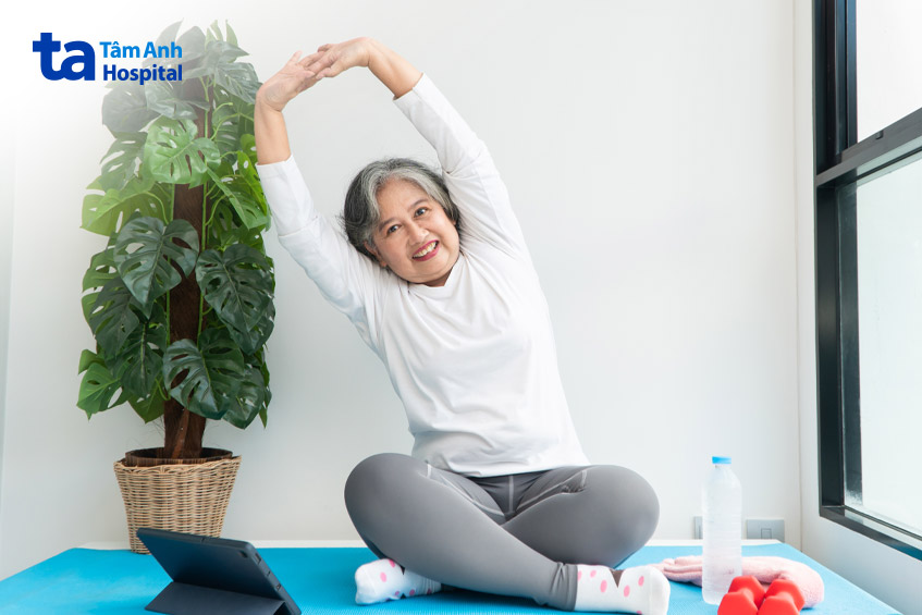 Người bệnh mạch vành có thể tập yoga vì những lợi ích mà nó mang lại