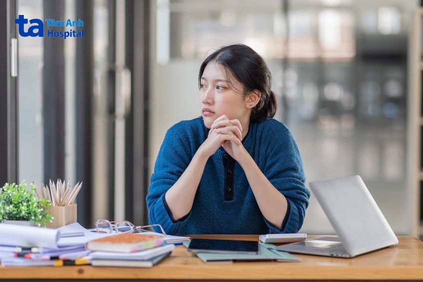 người bệnh suy tuyến yên có triệu chứng mệt mỏi