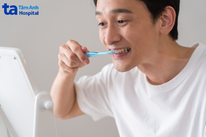 Lưu ý trong chăm sóc sau nhổ răng để cầm máu nhanh, lành thương tốt