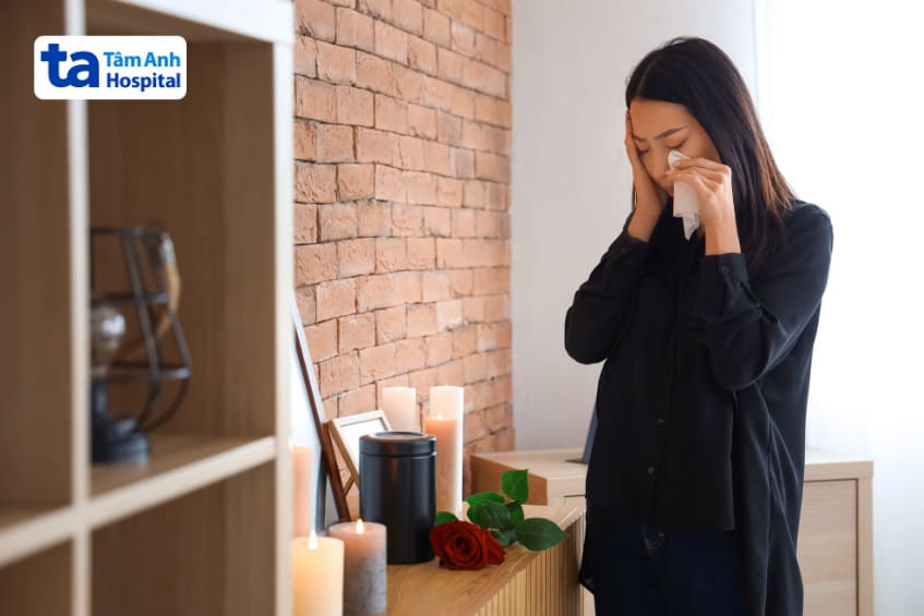 những tác nhân kích thích khóc xong bị đau đầu