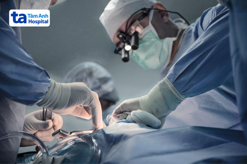 Phẫu thuật điều trị viêm khớp mắt cá chân