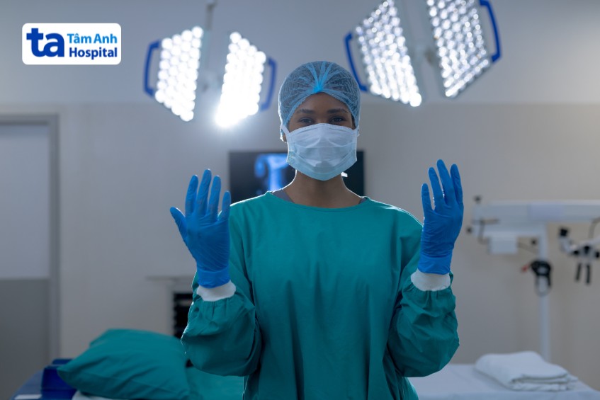 phẫu thuật thực hiện bởi bác sĩ chuyên môn