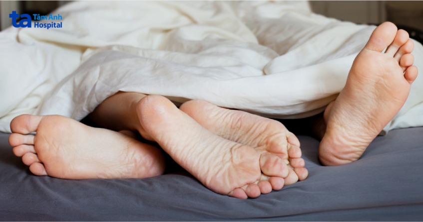 rò rỉ nước tiểu sau quan hệ