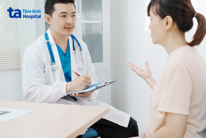 Tham khảo ý kiến bác sĩ trước khi sử dụng vitamin B2