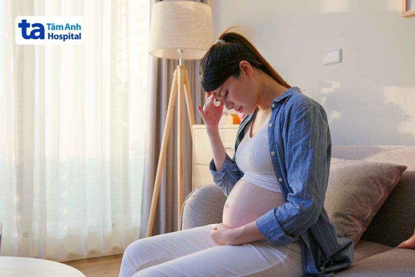 Thất phải hai đường ra là dị tật tim bẩm sinh hình thành khi trẻ còn trong bụng mẹ