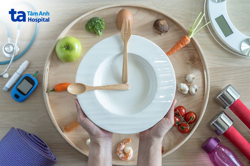 thực đơn giảm mỡ cần kết hợp tập luyện