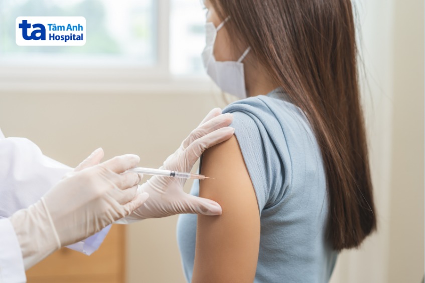 tiêm phòng vắc xin viêm gan b