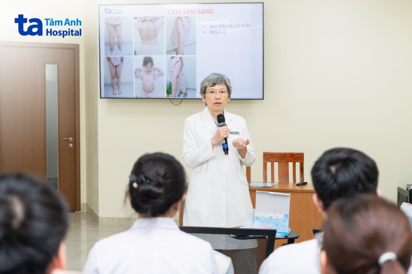 tiến sĩ chia sẻ thông tin cần lưu ý