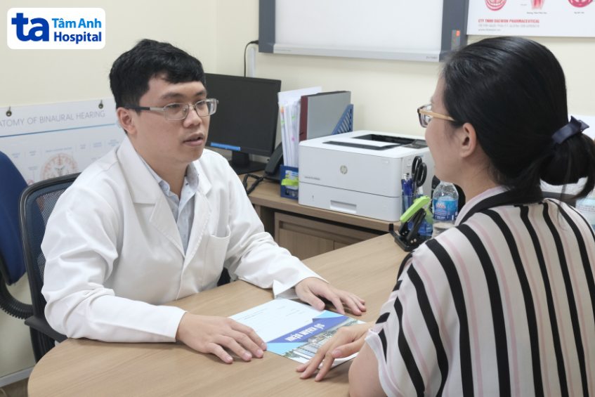 trị đau nhức lỗ tai