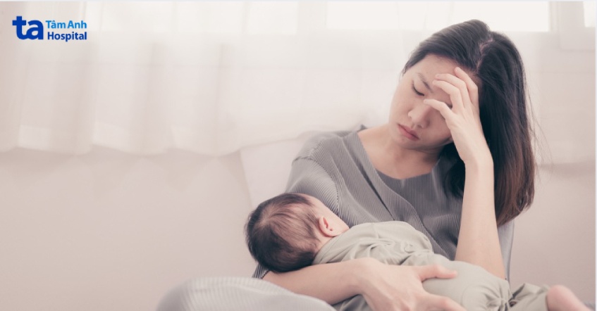 triệu chứng tiểu không tự chủ sau sinh