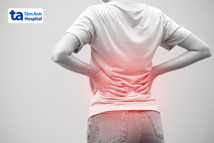 triệu chứng u máu cột sống ở lưng dưới