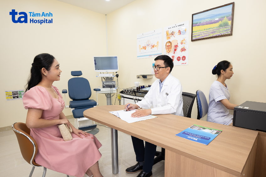 Vì sao nhiều người bị điếc 1 tai không thể chữa khỏi?